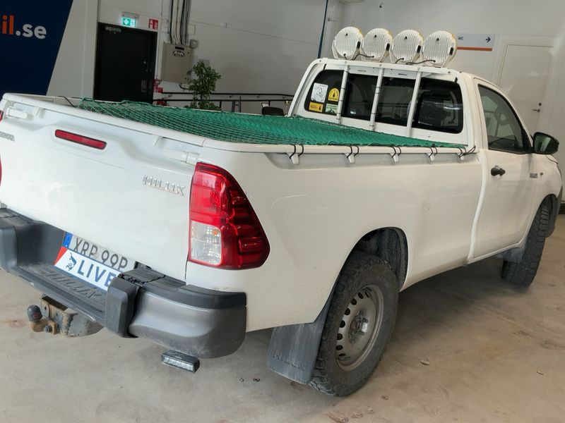 car Toyota Hilux id71683 photo #4