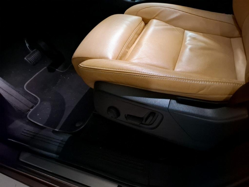 car Volvo XC40 id71706 photo #15