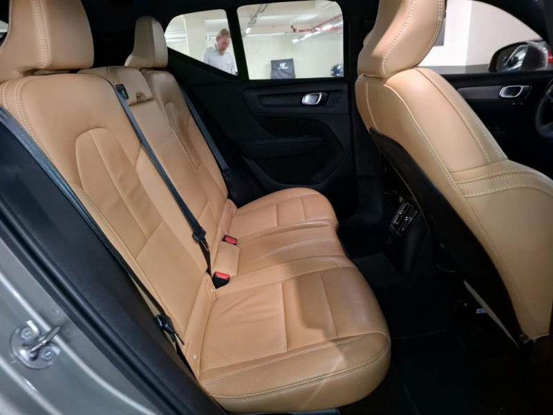 car Volvo XC40 id71706 photo #5