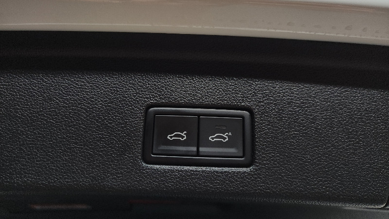 car Volkswagen Touareg id71747 photo #27