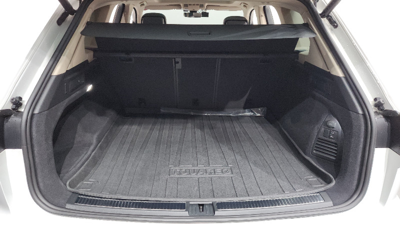 car Volkswagen Touareg id71747 photo #28