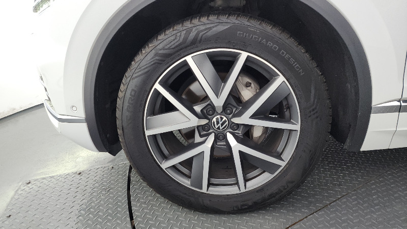 car Volkswagen Touareg id71747 photo #5