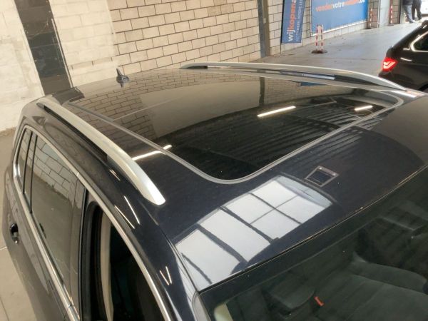 car Volkswagen Tiguan id13738 photo #12