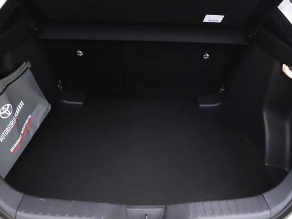 car Toyota C-HR id13746 photo #16