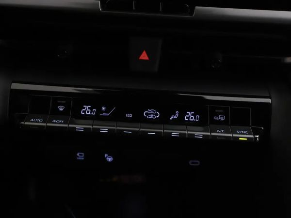 car Toyota C-HR id13746 photo #12