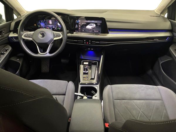 car Volkswagen Golf id13784 photo #9