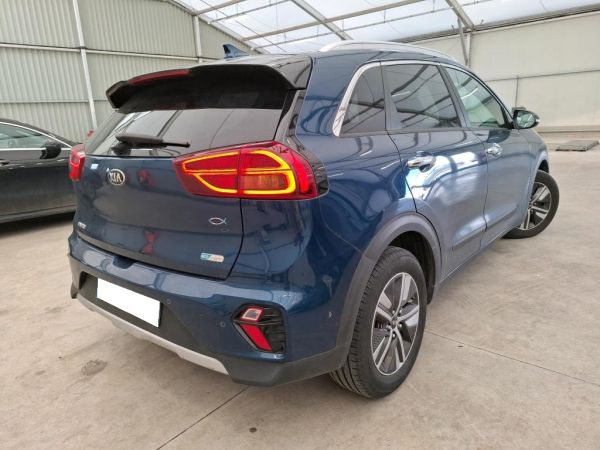 car KIA Niro id13821 photo #3