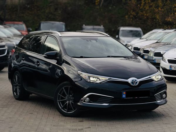 car Toyota Auris id13834 photo #3