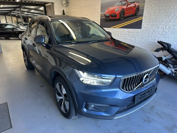 car Volvo XC40 id13858 photo #4