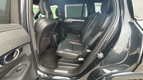 car Volvo XC90 id13872 photo #8
