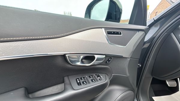 car Volvo XC90 id13872 photo #13