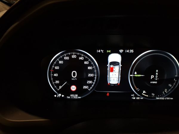 car Volvo XC90 id13898 photo #10