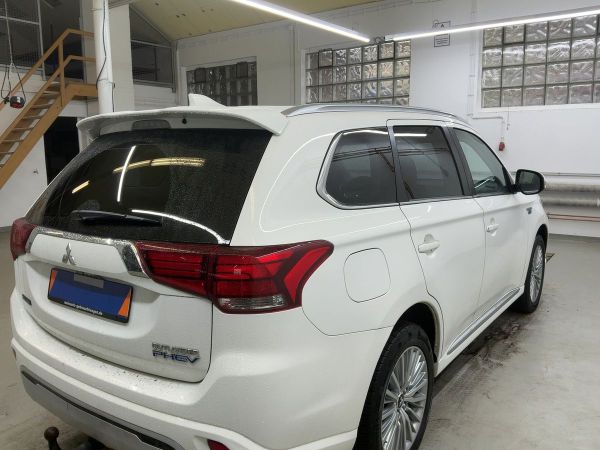 car Mitsubishi Outlander id13905 photo #3