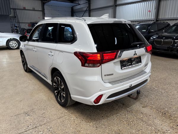 car Mitsubishi Outlander id14006 photo #5