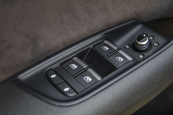 car Audi Q7 id14014 photo #15