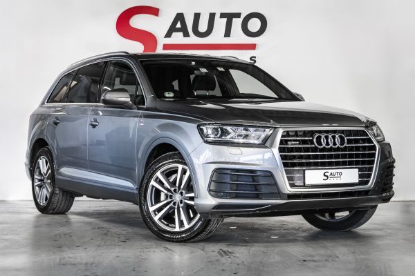 car Audi Q7 id14014 photo #3