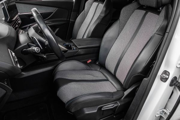 car Peugeot 3008 id14044 photo #5