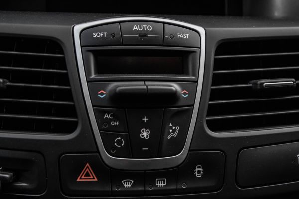 car Renault Laguna id14111 photo #11