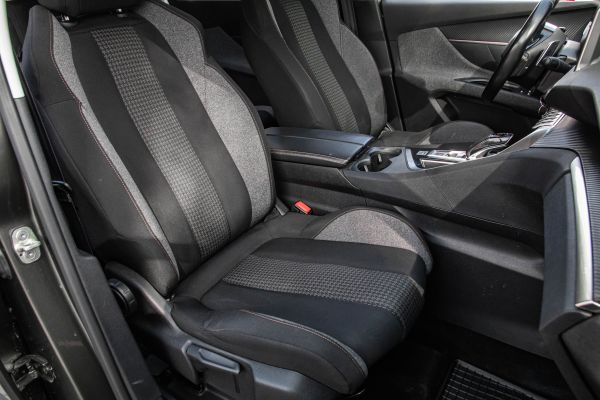 car Peugeot 5008 id14113 photo #6