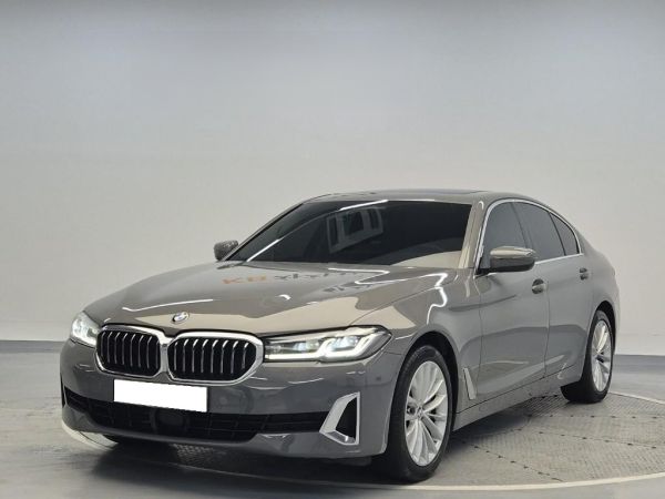 car BMW 5 Series id14136 main photo