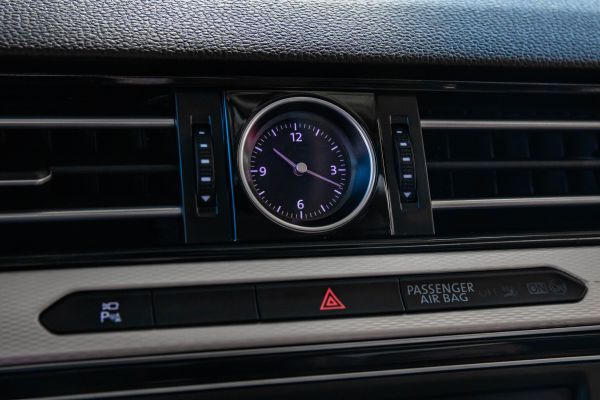 car Volkswagen Passat id14176 photo #16