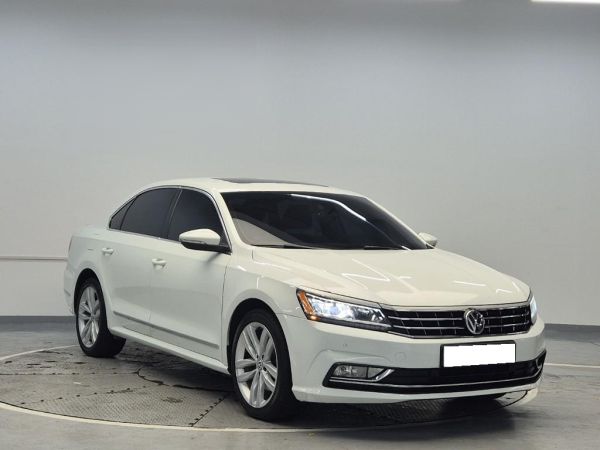 car Volkswagen Passat id14183 photo #4