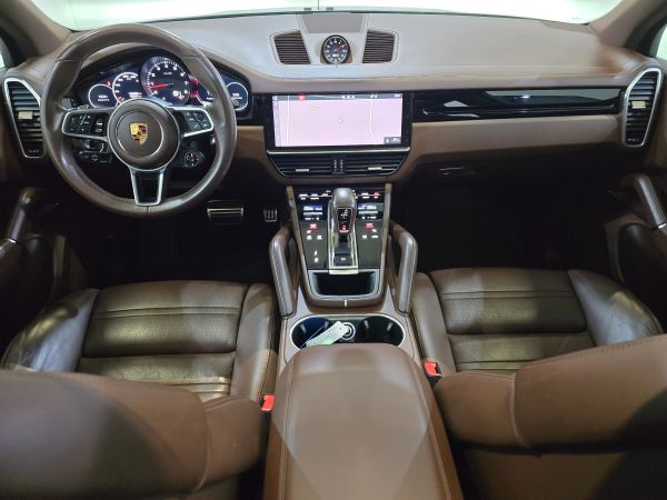 car Porsche Cayenne id14257 photo #9