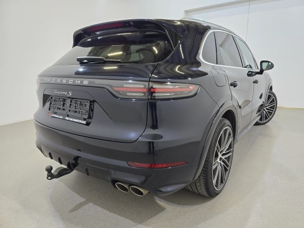 car Porsche Cayenne id14257 photo #3