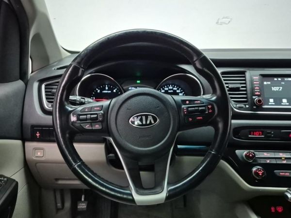 car KIA Carnival id14273 photo #10