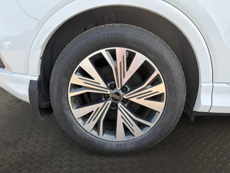 car Audi Q4 e-tron id134575 photo #9