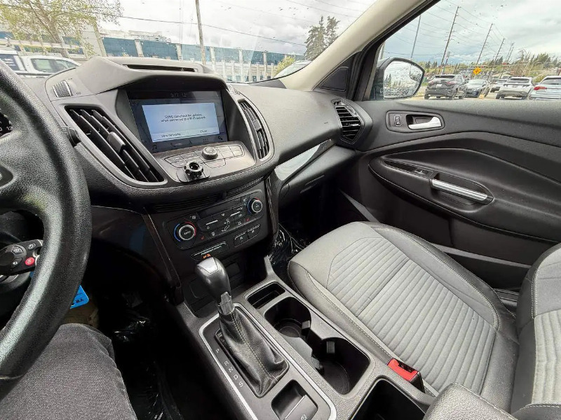 car Ford Escape id135985 photo #6