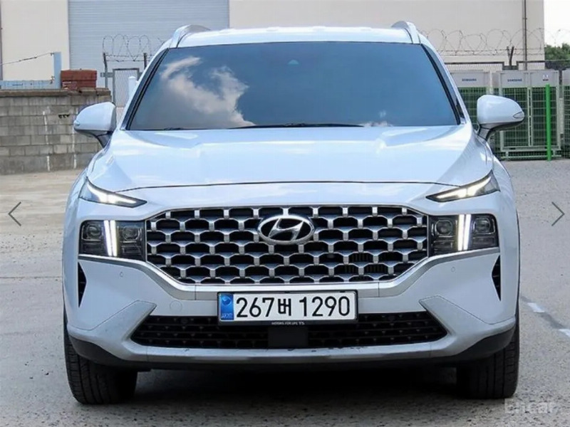 car Hyundai Santa FE id71775 main photo