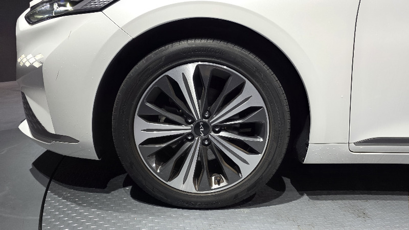 car KIA K8 id71814 photo #5