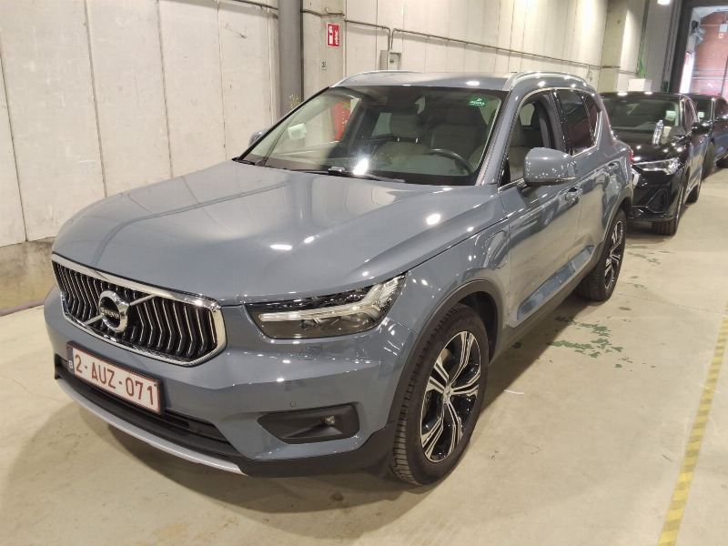 car Volvo XC40 id71829 photo #2