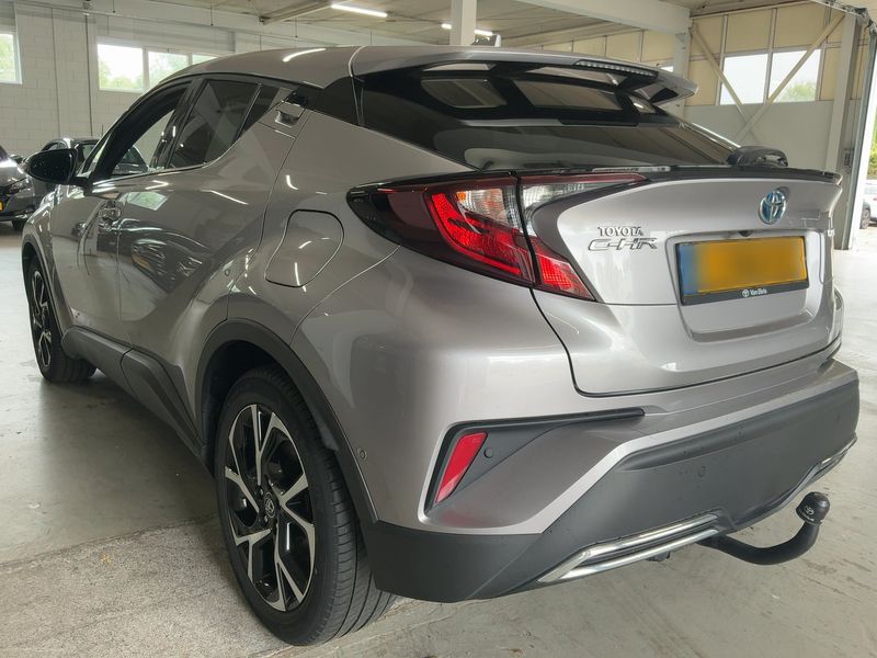 car Toyota C-HR id72033 photo #2