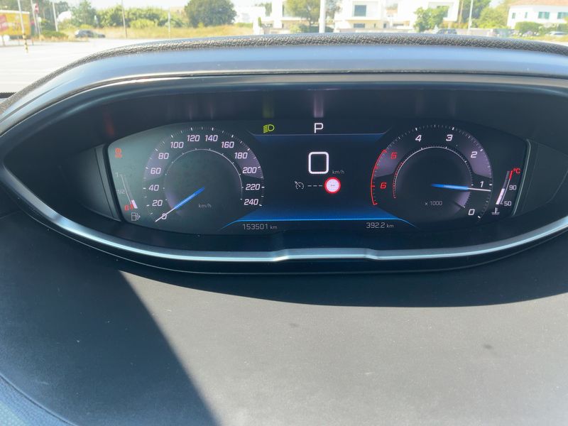 car Peugeot 5008 id72064 photo #18
