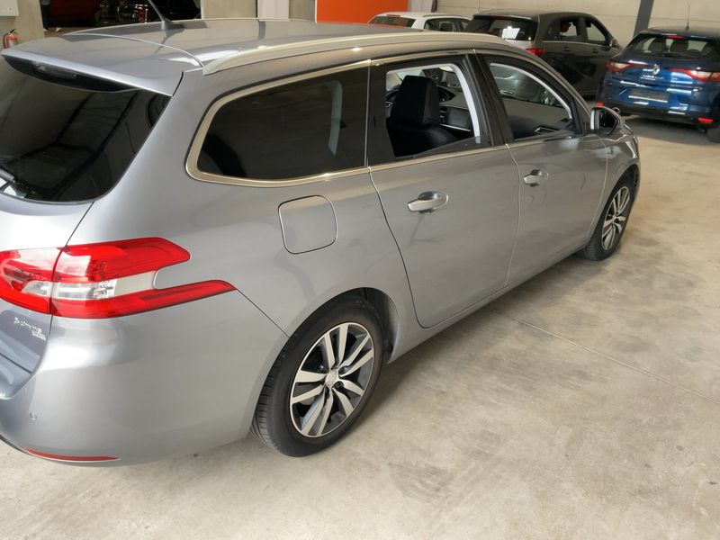 car Peugeot 308 id72066 photo #4