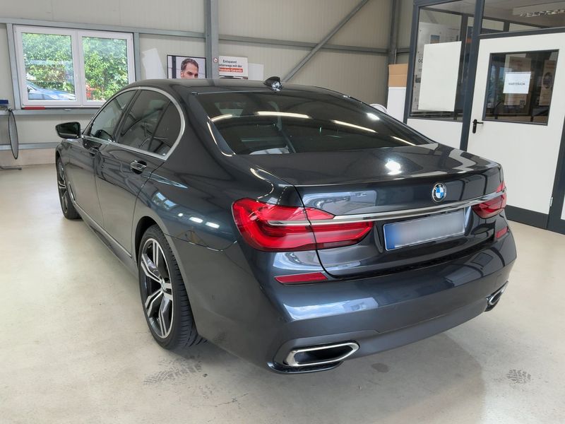 car BMW 7 Series id72086 photo #2