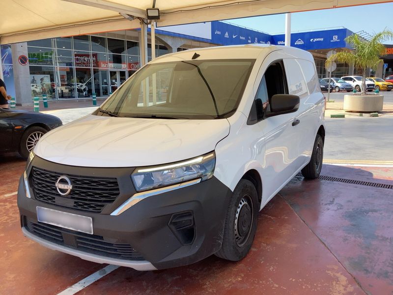 car Nissan Townstar id72111 main photo