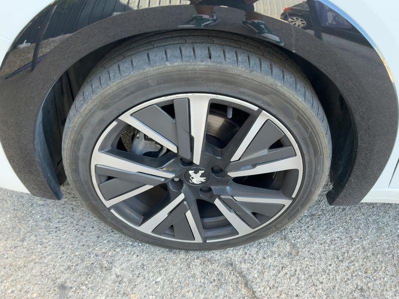 car Peugeot 208 id72190 photo #7