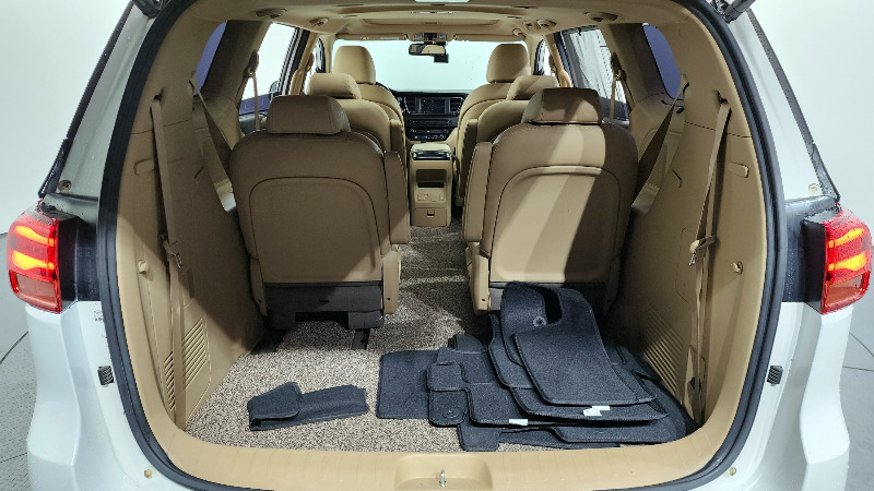 car KIA Carnival id72341 photo #20
