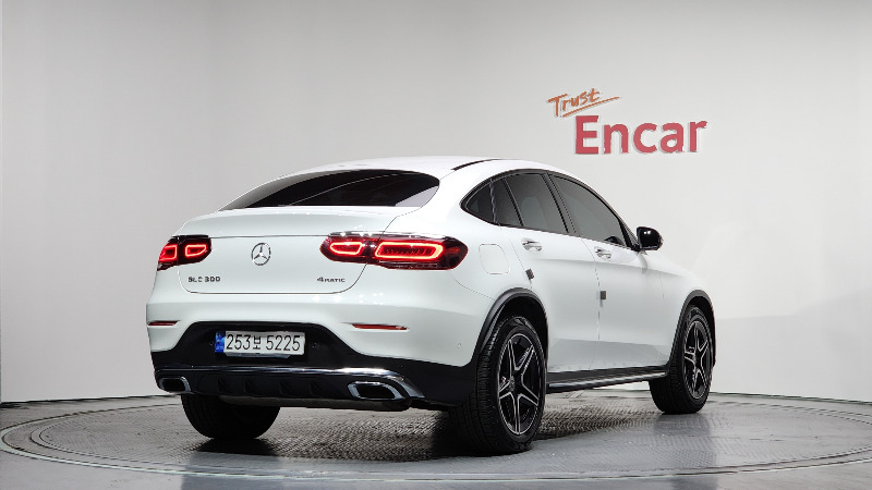 car Mercedes Benz GLC id72389 photo #2