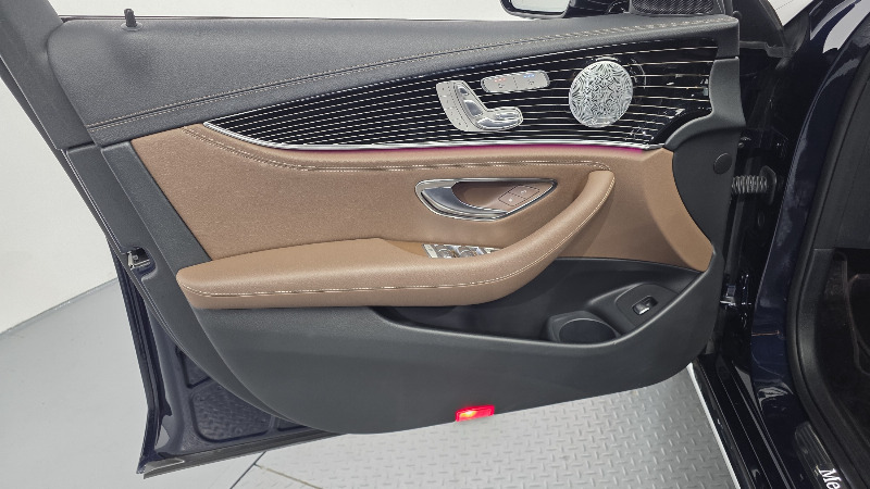 car Mercedes Benz E Class id72436 photo #24