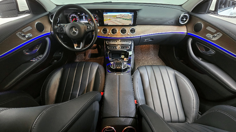car Mercedes Benz E Class id72443 photo #7