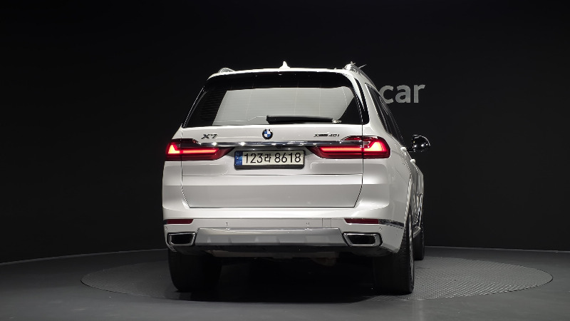 car BMW X7 id72455 photo #4