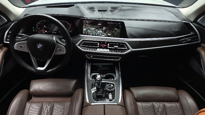 car BMW X7 id72455 photo #7
