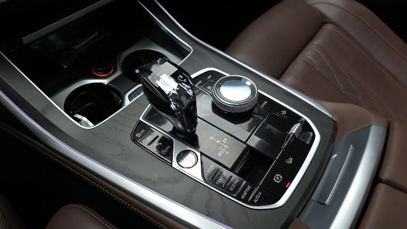 car BMW X7 id72455 photo #9