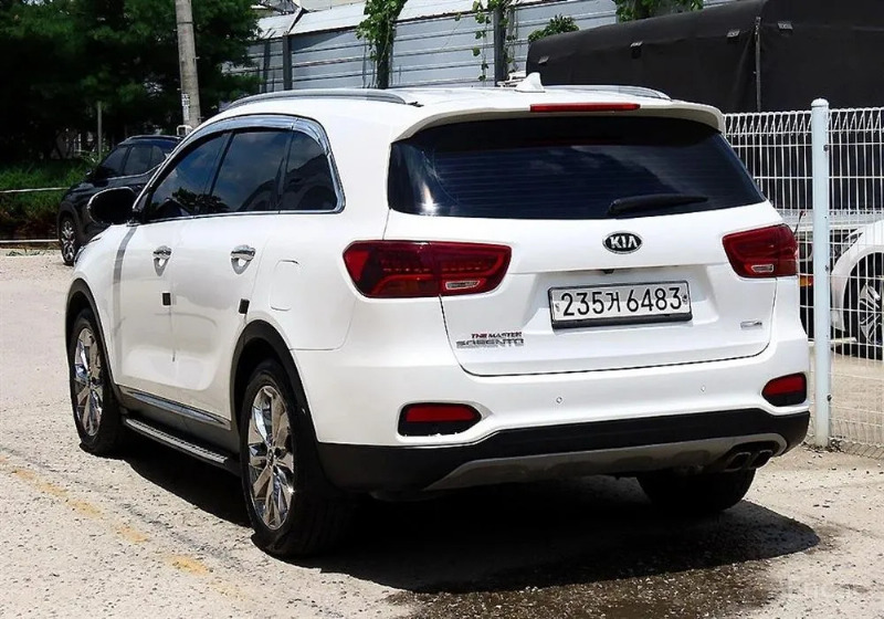 car KIA Sorento id72646 photo #3