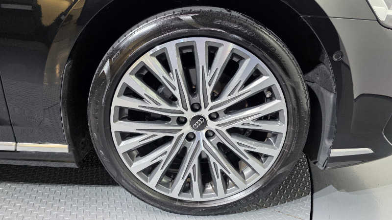 car Audi A8 id72677 photo #5