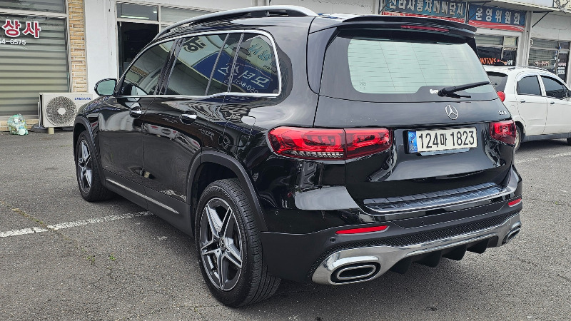 car Mercedes Benz GLB id72679 photo #4